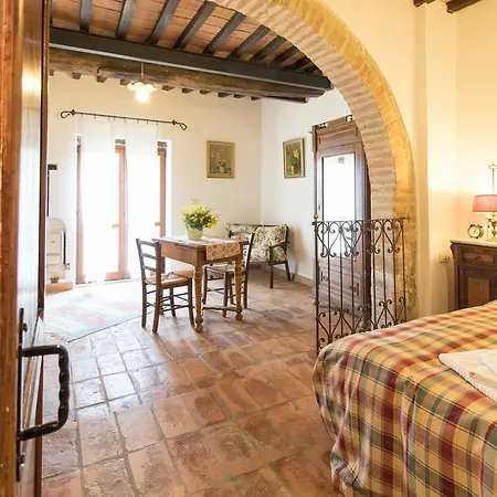 Fattoria Il Bruco * Pila (Umbria)