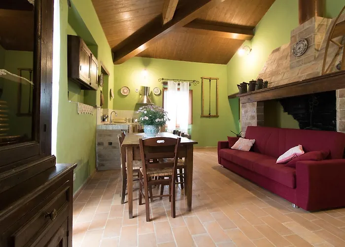 Alloggio per agriturismo Fattoria Il Bruco *