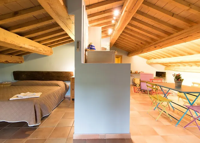 Fattoria Il Bruco Alloggio per agriturismo Pila (Umbria)